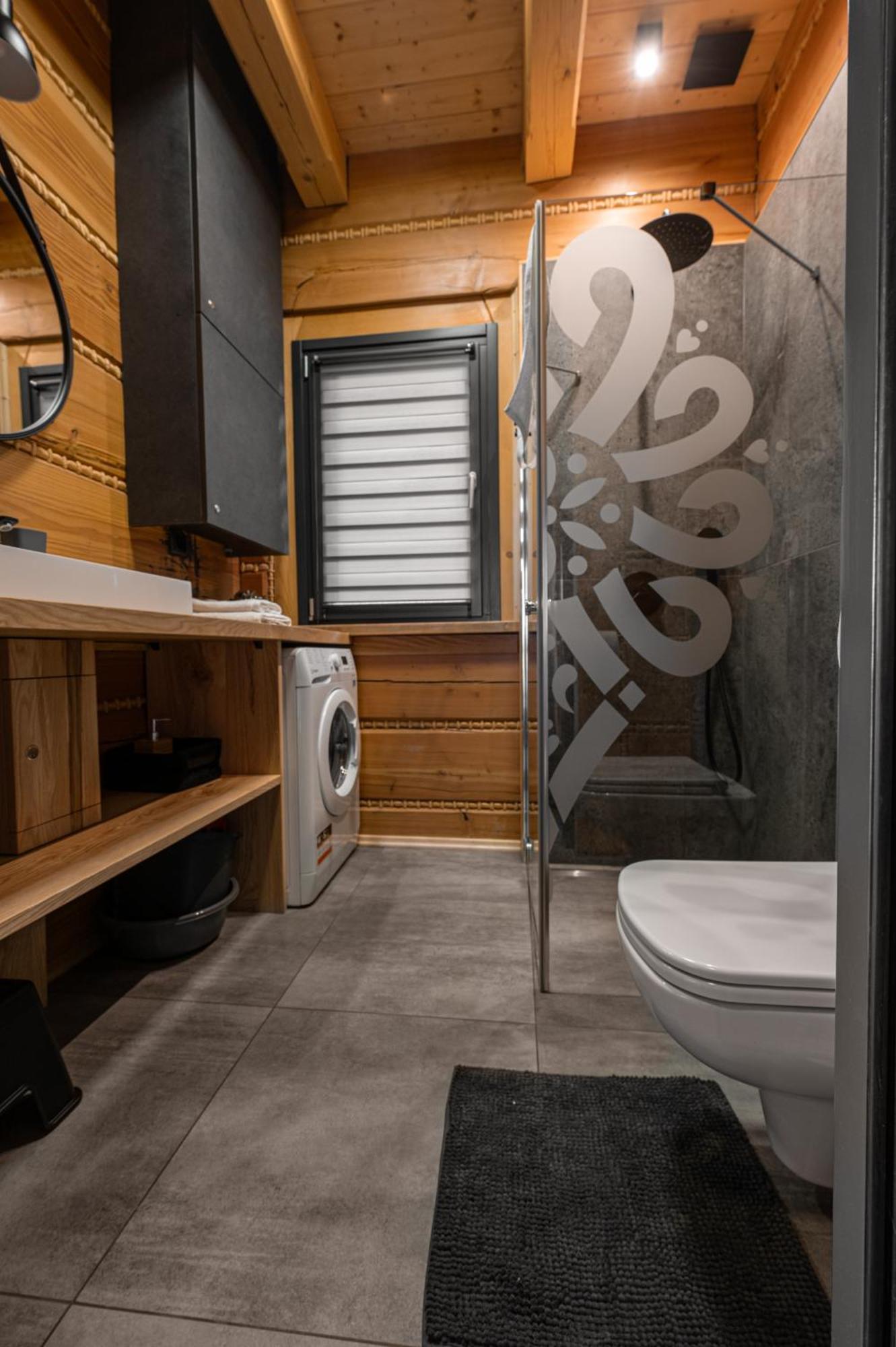 Domek Drewniany W Gorach Jacuzzi & Balia - Osada Chelm Stroza  Dış mekan fotoğraf
